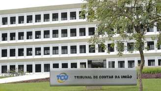 Relatório falso foi inserido no sistema do TCU e posteriormente usado por Bolsonaro