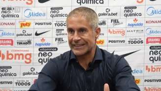 Sylvinho não achou que 0 a 0 contra o São Paulo foi um jogo ruim (Foto: Reprodução/Corinthians TV)