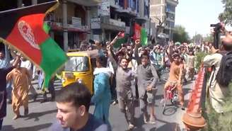 Protesto contra o Taliban em Jalalabad
18/08/2021
Pajhwok Afghan News/Divulgação via REUTERS