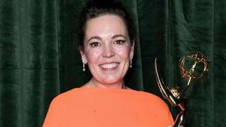 Olivia Colman, de 'The Crown', recebeu o prêmio de melhor atriz em série de drama no Emmy 2021.