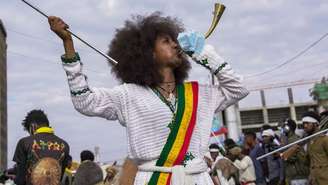 Etíopes estão comemorando o Ano Novo agora, porque seu calendário é diferente do ocidental