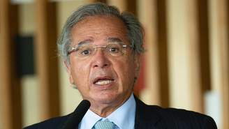 De acordo com reportagens do consórcio, Paulo Guedes aparece como dono de uma empresa offshore nas Ilhas Virgens Britânicas, um conhecido paraíso fiscal