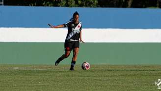 Bia Cardoso em ação com a camisa do Vasco da Gama pelo Campeonato Carioca feminino (Matheus Lima/Vasco)