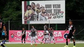 Fluminense venceu o rival por 2 a 1 em Xerém (Foto: Lucas Merçon/Fluminense FC)