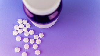 Os suplementos de melatonina estão à venda desde o início de dezembro em formato de comprimidos e gotas