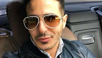 Shimon Hayut usava seu charme para ludibriar