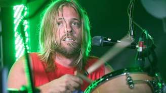 Taylor Hawkins em show no Reino Unido em 2007