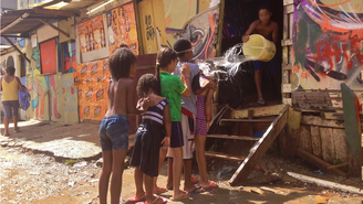 Com chegada do saneamento básico, moradores da Favela do Moinho agora sonham com regularização da energia elétrica, ampliação da coleta de lixo e implantação de um sistema de combate a incêndio