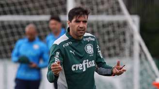 Abel Ferreira pode voltar a levar a campo uma escalação alternativa do Palmeiras (Foto: Cesar Greco/Palmeiras)