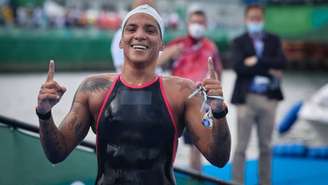 Ana Marcela Cunha se tornou pentacampeão no Mundial de Esportes Aquáticos