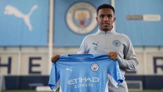 Kayky irá reforçar o Paços de Ferreira por uma temporada (Foto: Divulgação / Manchester City)