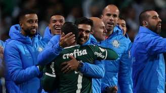 Abel Ferreira e Dudu são dois pilares de um Palmeiras fazendo história no Brasil (Foto: Cesar Greco/Palmeiras)