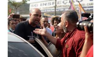 Apoiador de Jair Bolsonaro é visto ferido após embate com lulistas em São Gonçalo, no Rio (09/09/22)