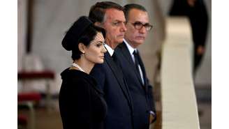 Bolsonaro e Michelle durante velório da rainha Elizabeth II