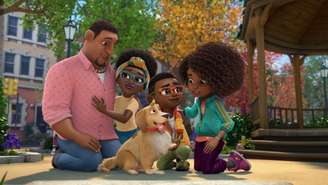 Cena da animação O Mundo de Karma. Na imagem, está o desenho de 4 pessoas negras de uma família. Dois adultos, sendo um homem e uma mulher, e duas crianças, sendo um menino e uma menina. Há um cachorro entre eles.