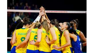 Brasil leva 3 a 0 da Sérvia e fica com o quarto vice no Mundial feminino de  vôlei
