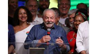 Lula (PT) em primeiro discurso após ser eleito Presidente da República