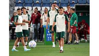 Seleção mexicana treina para estreia na Copa do Mundo 