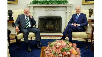 Lula e Joe Biden no Salão Oval da Casa Branca