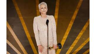 Jamie Lee Curtis venceu o Oscar de melhor atriz coadjuvante 