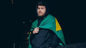 Aos 20 anos, Lucaszin está entre os melhores jogadores de COD Mobile e sonha em trazer o Mundial para o Brasil
