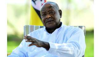 Presidente de Uganda, Yoweri Museveni, durante entrevista à Reuters em sua fazenda em Kisozi