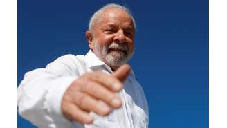 Lula anunciou a medida em seu perfil no Twitter