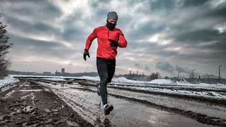 Correr no frio - Shutterstock