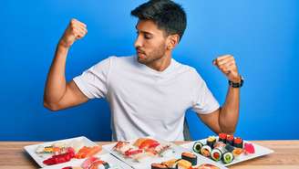 Comida japonesa para um atleta - Shutterstock
