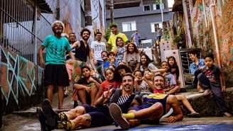 Viela virou espaço de arte e cultura na zona sul 