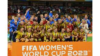 Suécia recebe medalha de bronze após terceiro lugar na Copa do Mundo Feminina 