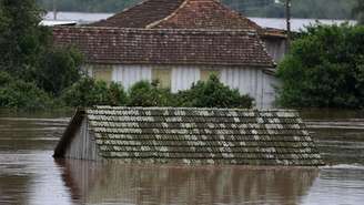 Cidade de Bom Retiro do Sul também ficou debaixo d'água com fortes chuvas