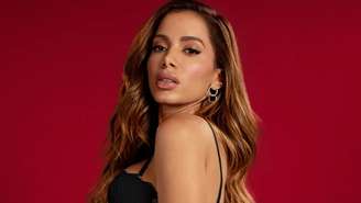 Fãs de Anitta se mobilizam para organizar rede social exclusiva para admiradores da artista 