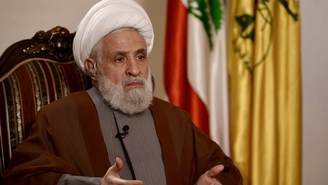 O vice-chefe do Hezbollah, Sheikh Naim Qassem, disse à BBC que o perigo de um conflito regional é real enquanto a guerra Israel-Hamas continuar