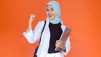 Logo nas primeiras horas do dia, Mercúrio em Sagitário promete deixar todo mundo ligado no 220, ou seja, com a mente borbulhando de ideias -