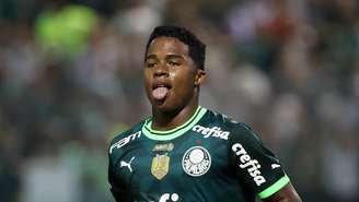 Endrick, atacante do Palmeiras e da Seleção Brasileira. 