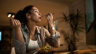 Comer à noite para emagrecer - Shutterstock