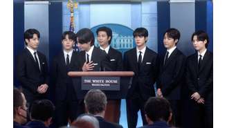 Integrantes do BTS na Casa Branca em maio de 2022