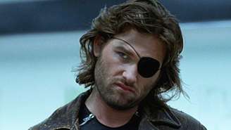 Kurt Russell interpretando Snake Plissken em Fuga de Nova York