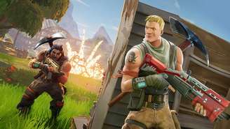 Disputa entre Apple e Epic ganha novo capítulo, fazendo com que Fortnite demore mais para retornar ao iPhone