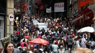 Comércio na rua 25 de Março, Centro de São Paulo