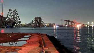 Imagem da ponte que desabou em Baltimore