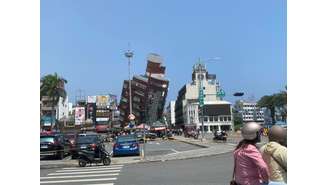 Terremoto em Hualien, Taiwan, que deixou mortos, danificou dezenas de edifícios e também gerou alerta de tsunami até no Japão e nas Filipinas