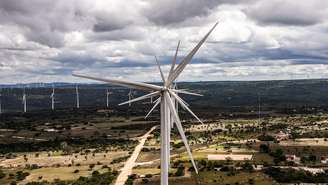 Torres de geração de energia eólica emitem ruídos constantes e causam série de distúrbios ao redor