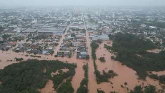 Imagens de drone revelam a dimensão da enchente em Venâncio Aires, no Rio Grande do Sul