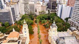 Centro de Porto Alegre inundado pelas águas do Guaíba, depois de grandes volumes de chuva no estado
