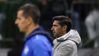 Treinador Abel Ferreira durante o confronto contra o San Lorenzo no Allianz Parque. 