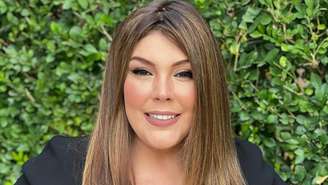 Segundo a Delta Air Lines, cantora teria empurrado comissária contra parede; o que ela nega