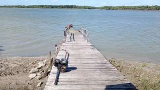 Comunidades ribeirinhas acusam passagem de lanchas em alta velocidade no Rio Cajutuba por prejuízos na pesca e até sumiço de ilha