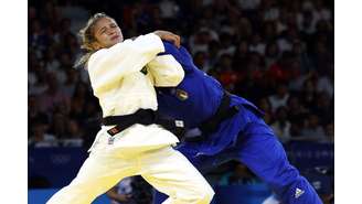 Larissa Pimenta vence italiana e garante primeira medalha no judô feminino entre 52kg